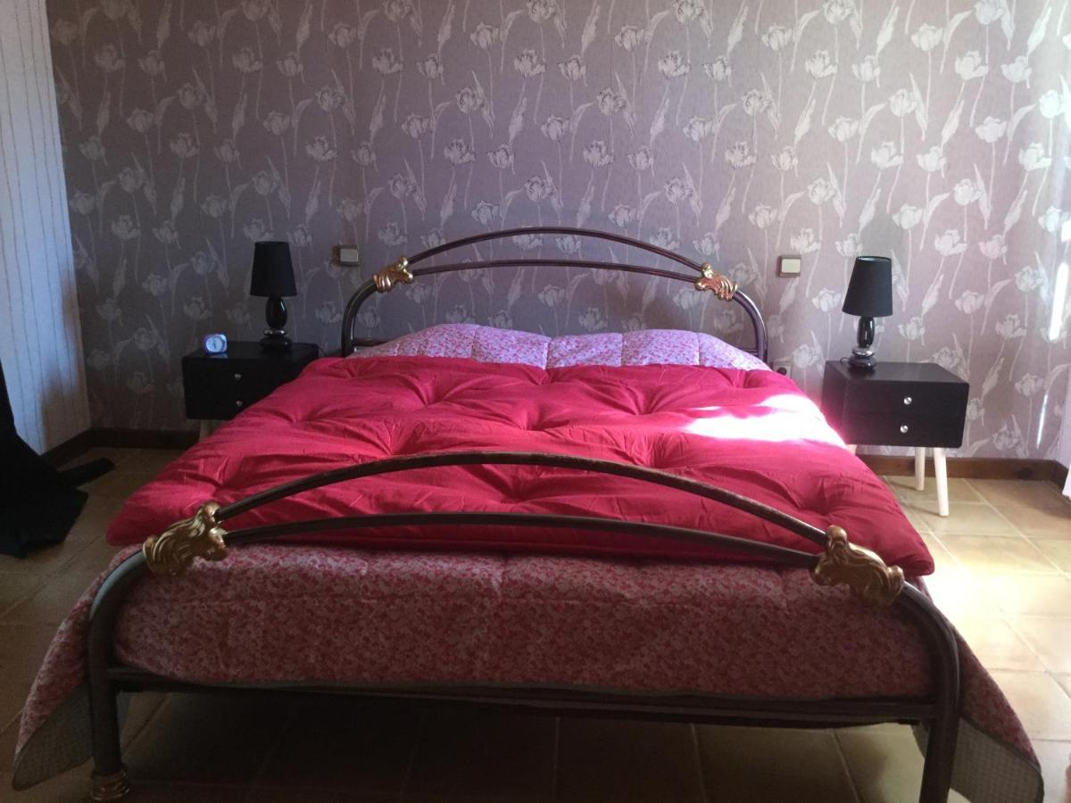 Chez Patricia Bed & Breakfast Castelnau-Montratier ภายนอก รูปภาพ