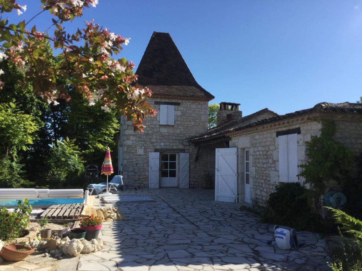 Chez Patricia Bed & Breakfast Castelnau-Montratier ภายนอก รูปภาพ